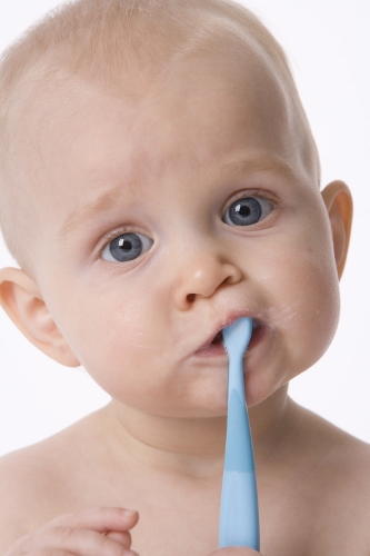 Как чистить зубы - правильная щетка для детских зубов, правильная техника чистки зубов